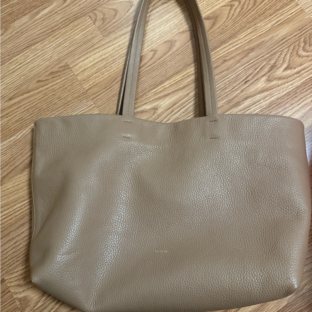 Cuyana Classic Easy Tote